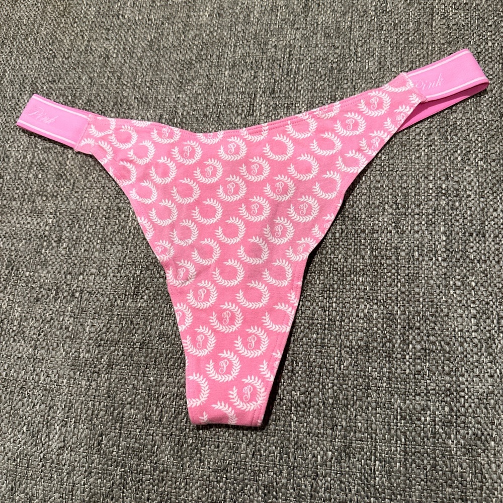 PINK Victoria’s Secret Pink Logo-Print Thong Panty